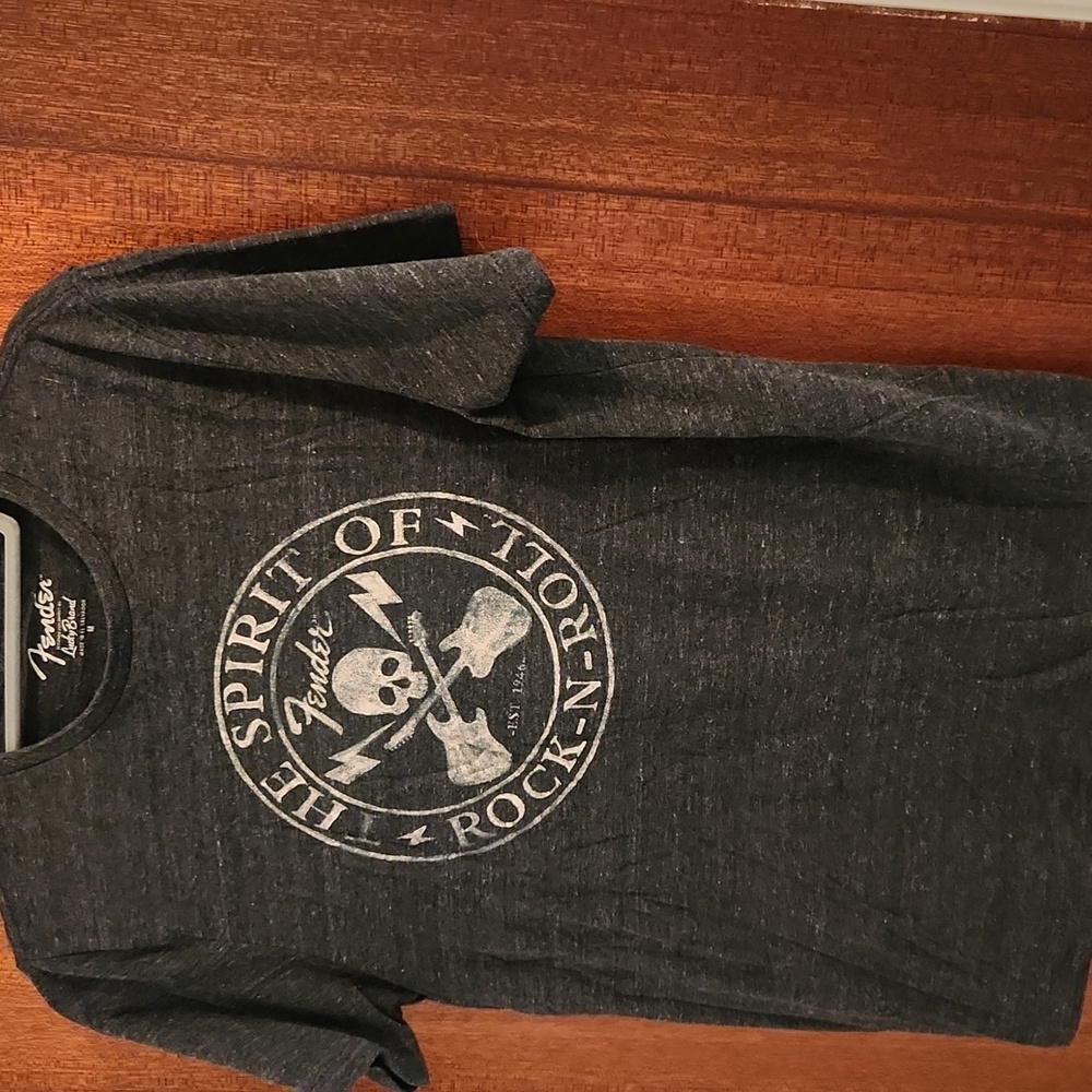 Fender Dark Gray Rock-N-Roll T-Shirt